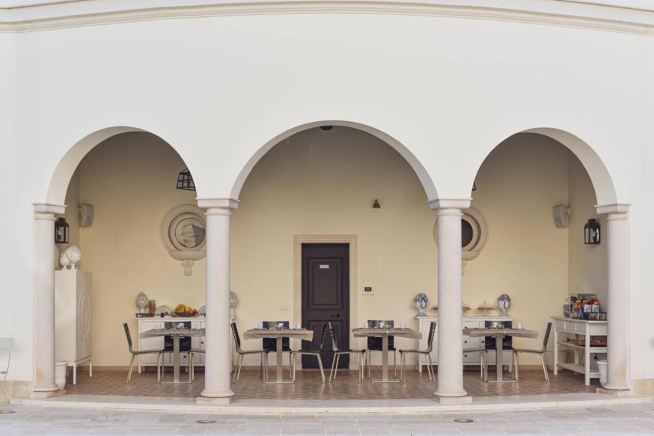 Relais Villa Magnolia Конверсано Екстер'єр фото