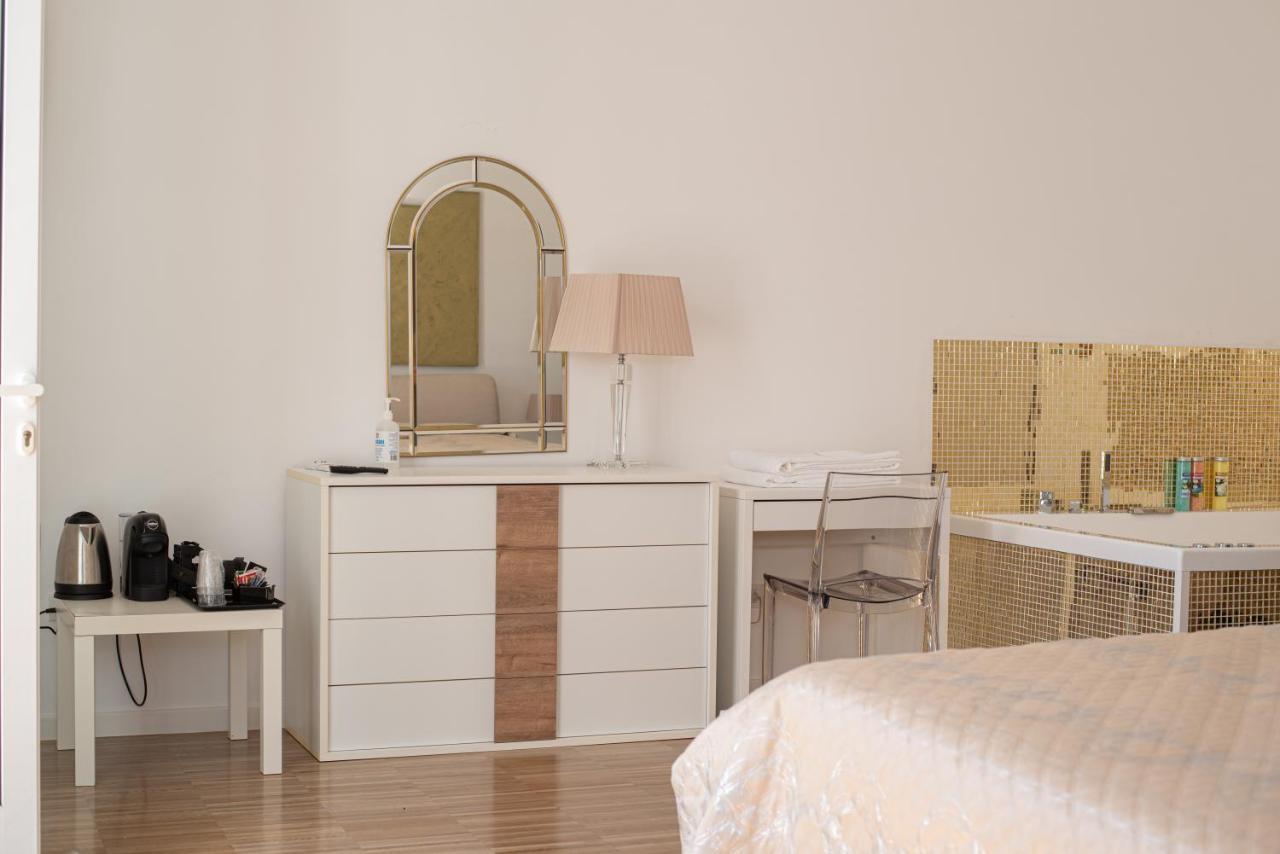 Relais Villa Magnolia Конверсано Екстер'єр фото
