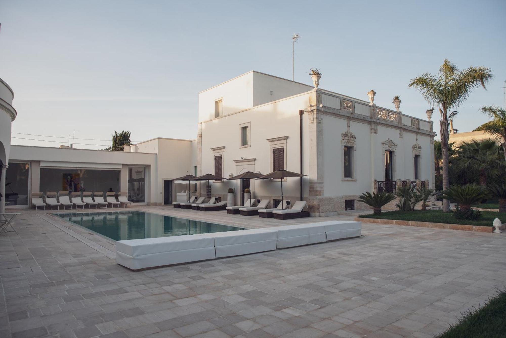 Relais Villa Magnolia Конверсано Екстер'єр фото