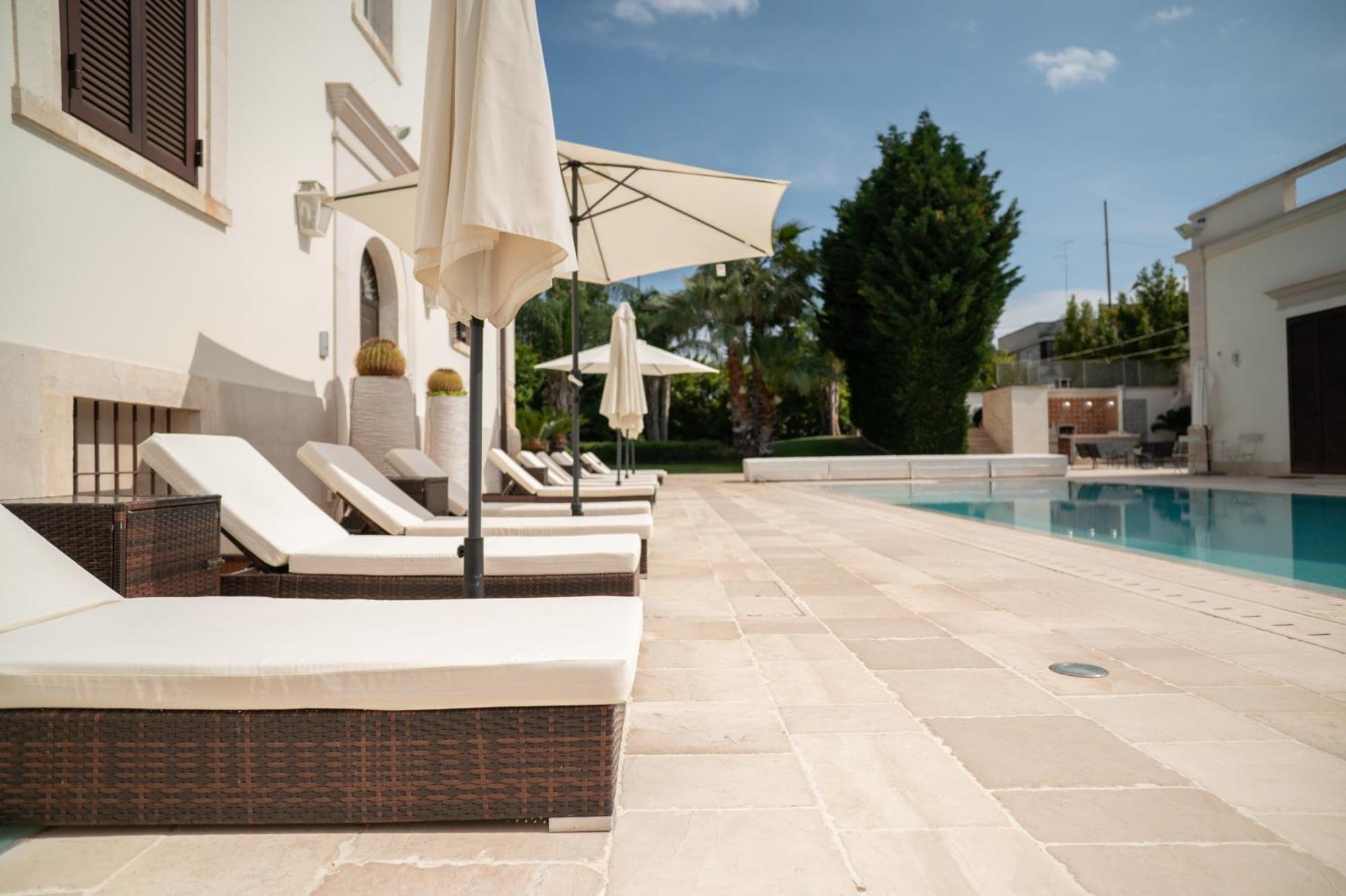 Relais Villa Magnolia Конверсано Екстер'єр фото